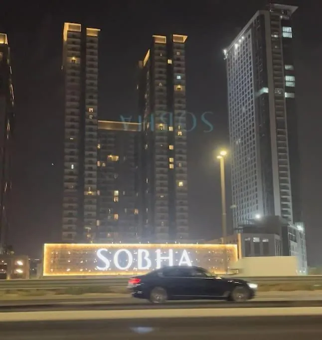 Modern Sobha Building Partial Burj Khalifa View Apartment Dubai