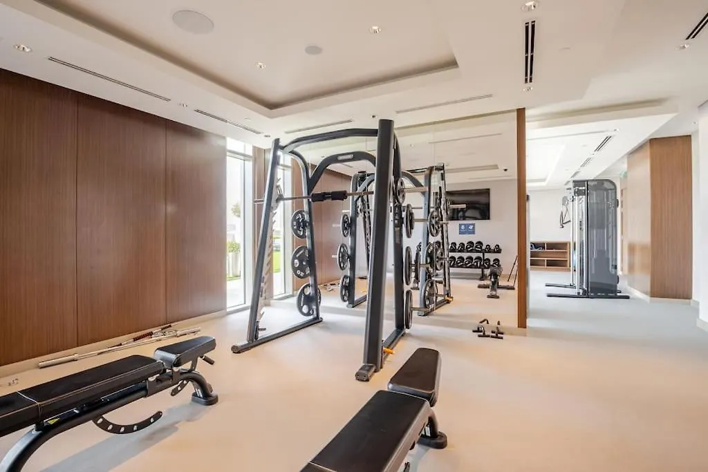 Modern Sobha Building Partial Burj Khalifa View Apartment Dubai 0*,  United Arab Emirates